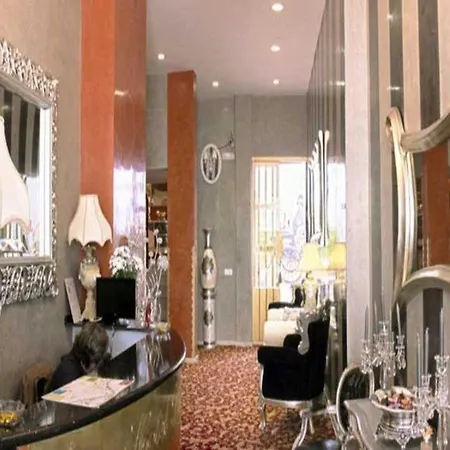 Palace Hotel 3*